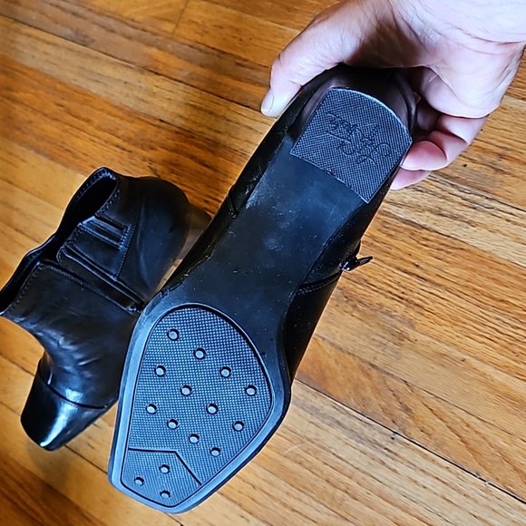 Black booties - Picture 3 of 4